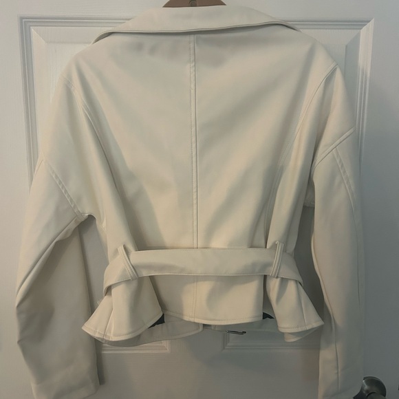 Petite Cream Faux Leather Belted Jacket - Picture 3 of 3